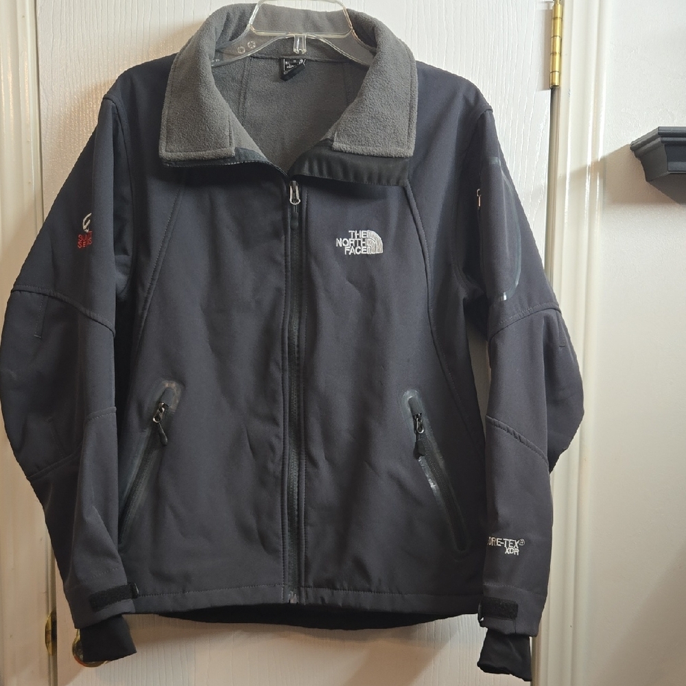 The North Face Men's Dark Gray Performance Jacket